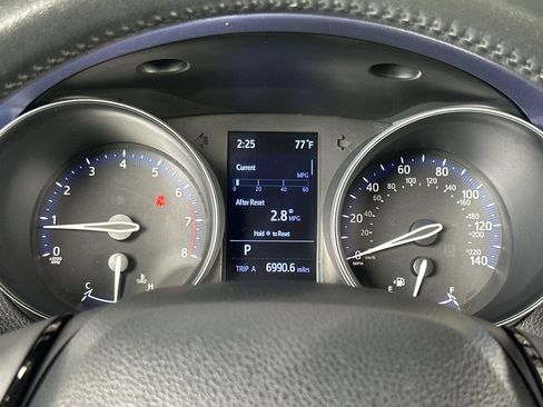 Certified 2020 Toyota C-HR XLE image 29