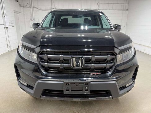 Used 2024 Honda Ridgeline Sport image 2