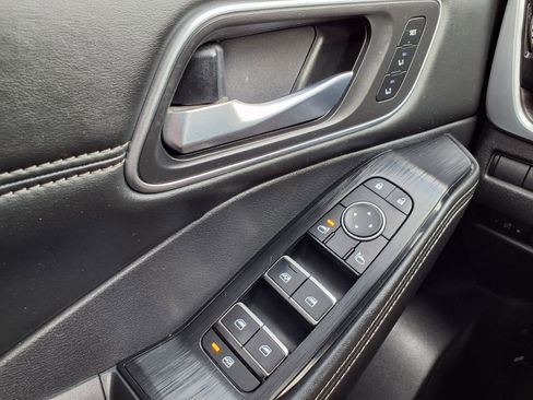 Used 2021 Nissan Rogue SL w/ Premium Package image 10