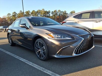 New 2025 Lexus ES 350 w/ Premium Package
