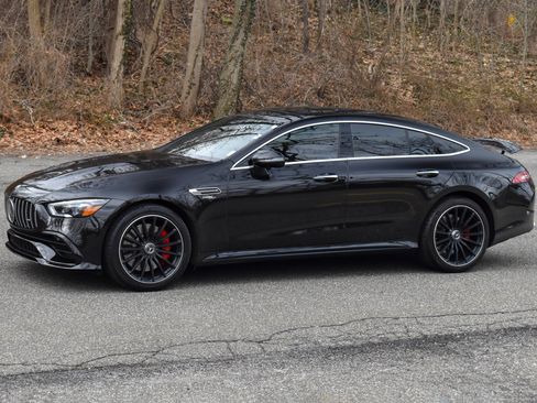 Used 2022 Mercedes-Benz AMG GT 43 image 2