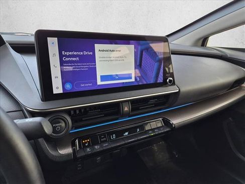 Used 2024 Toyota Prius XLE AWD/4WD image 12