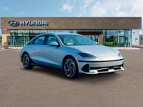 New 2024 Hyundai Ioniq 6 SEL image 11