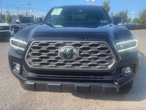 Certified 2020 Toyota Tacoma TRD Off-Road w/ TRD Premium Off Road Package image 4