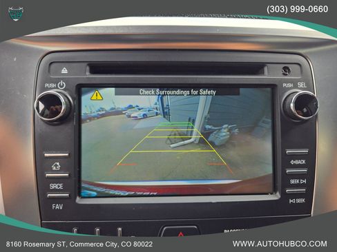 Used 2013 GMC Acadia SLE image 17