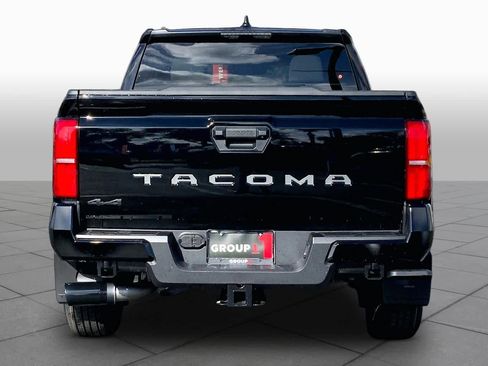 New 2026 Toyota Tacoma SR5 AWD/4WD image 4
