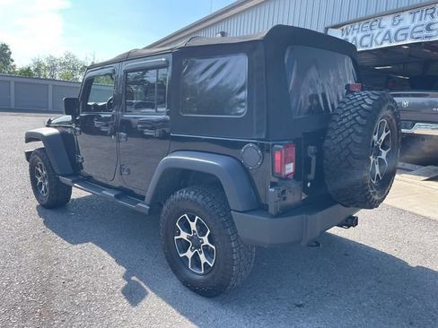 Used 2017 Jeep Wrangler Unlimited Sport w/ Quick Order Package 24S AWD/4WD image 5