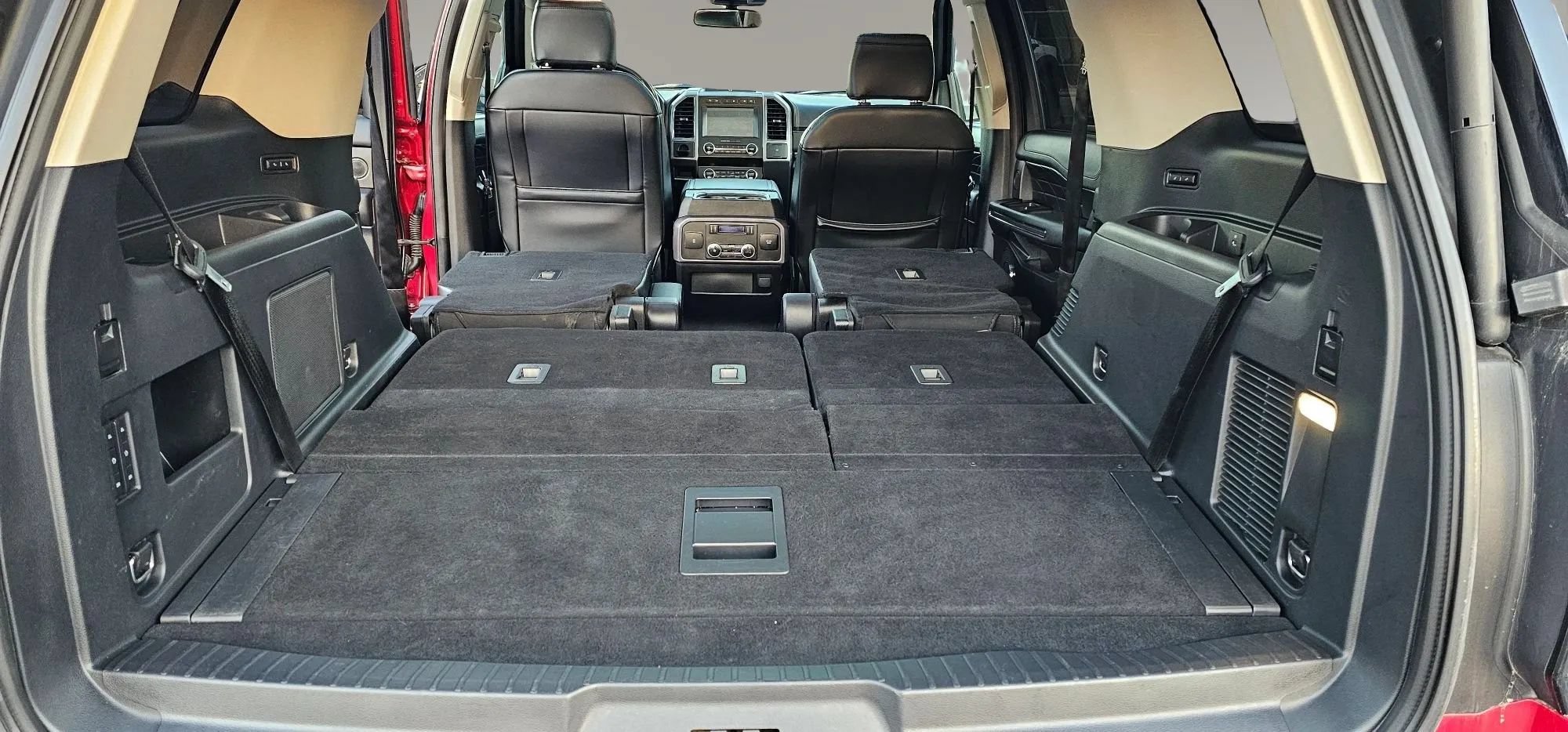 Used 2021 Ford Expedition Platinum AWD/4WD image 31
