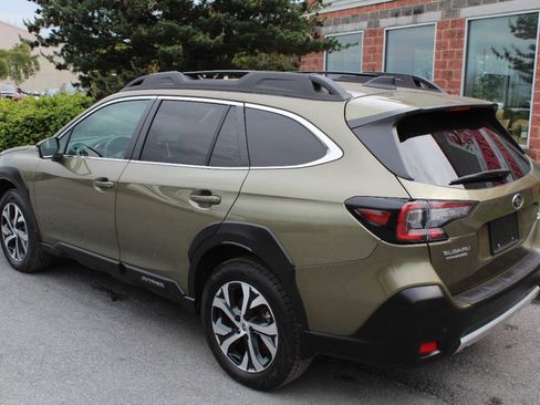 Used 2025 Subaru Outback Limited XT AWD/4WD image 8