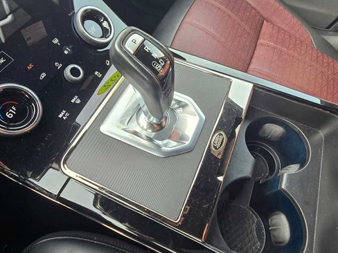 Used 2022 Land Rover Range Rover Evoque R-Dynamic SE image 26