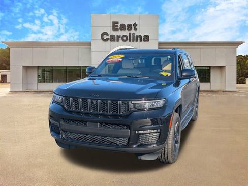 Certified 2024 Jeep Grand Cherokee L Limited w/ Luxury Tech Group II image 7