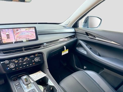 Certified 2026 INFINITI QX60 Luxe w/ Cargo Package image 25