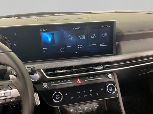 Certified 2026 Hyundai Sonata SEL FWD image 9