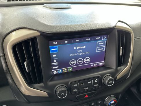Used 2018 GMC Terrain Denali w/ Advanced Safety Package FWD image 16