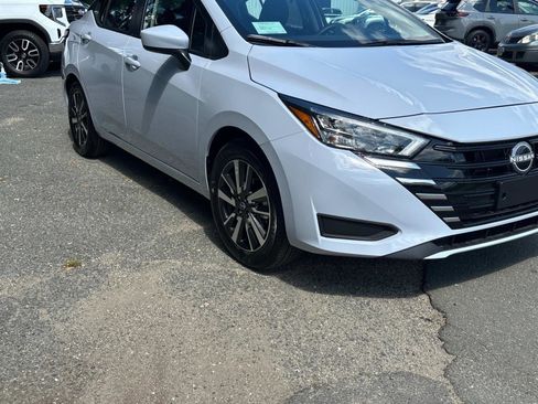 New 2025 Nissan Versa SV w/ Trunk Package image 7