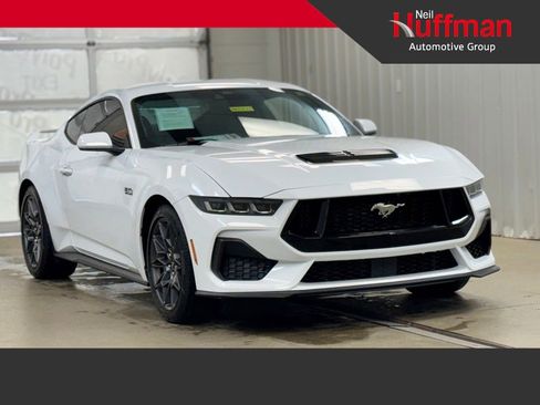 Used 2025 Ford Mustang GT w/ GT Performance Package RWD image 1