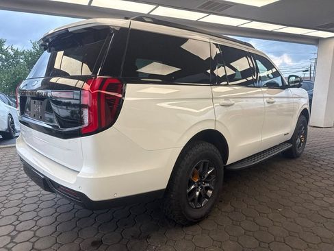 Used 2025 Ford Expedition Tremor AWD/4WD image 6
