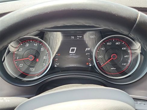 Used 2023 Dodge Charger SXT image 10