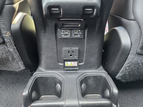 Certified 2021 Jeep Wrangler Unlimited Rubicon image 27