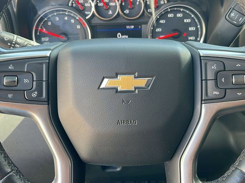 Used 2020 Chevrolet Silverado 1500 LT w/ Texas Edition image 15