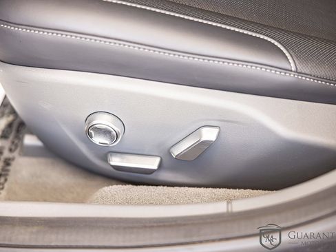 Used 2023 Lucid Air Pure RWD image 20