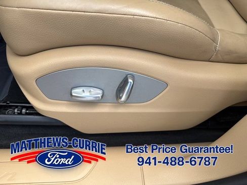 Used 2018 Porsche Macan AWD/4WD image 10