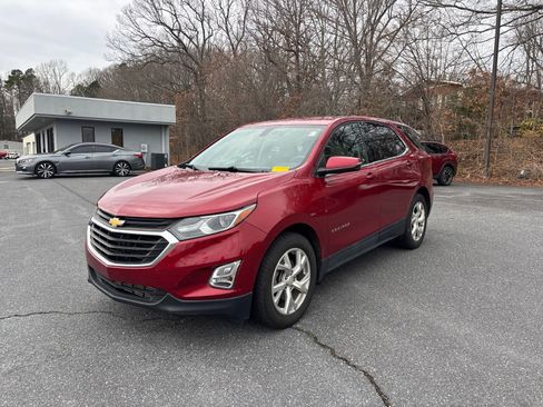 Used 2018 Chevrolet Equinox LT image 1