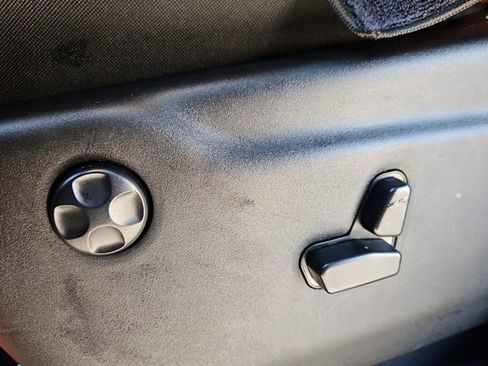 Used 2025 Dodge Durango GT w/ Blacktop Package image 14