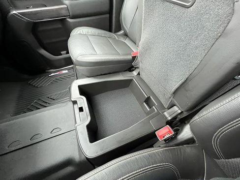 Used 2020 Chevrolet Silverado 2500 LTZ image 26