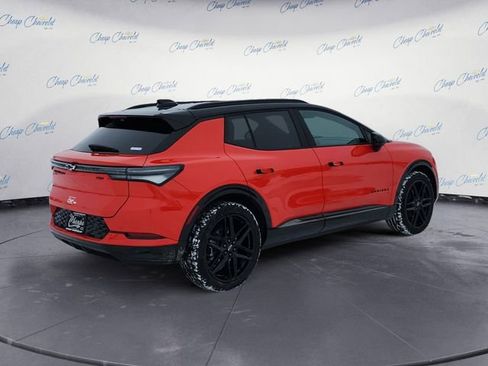 New 2026 Chevrolet Equinox EV RS image 5