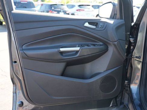 Used 2019 Ford Escape SE AWD/4WD image 15
