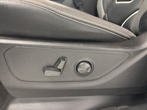 Used 2024 RAM 1500 Big Horn image 14