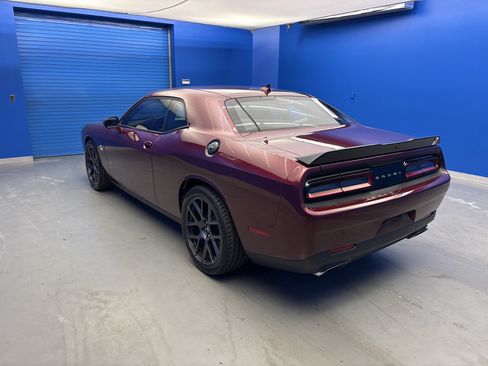 Used 2019 Dodge Challenger R/T Scat Pack w/ Driver Convenience Group RWD image 5