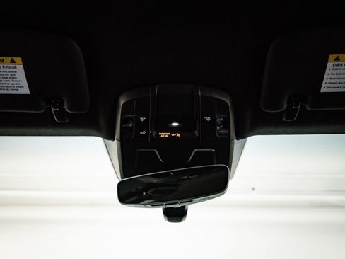 Certified 2025 Porsche 911 GT3 RWD image 20