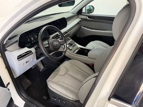 Used 2023 Hyundai Palisade SEL AWD/4WD image 17