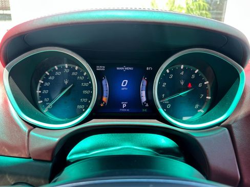 Used 2016 Maserati Ghibli S image 34