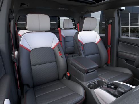 New 2026 GMC Canyon AT4X w/ LPO, Black Badging Package AWD/4WD image 16