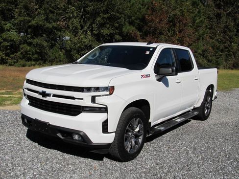 Used 2020 Chevrolet Silverado 1500 RST w/ All-Star Edition image 2
