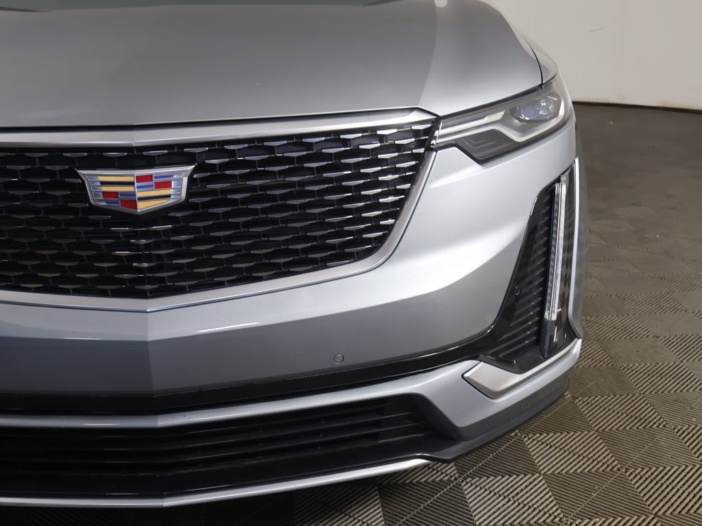 Used 2024 Cadillac XT6 Luxury w/ LPO, Floor Liner Package AWD/4WD image 14