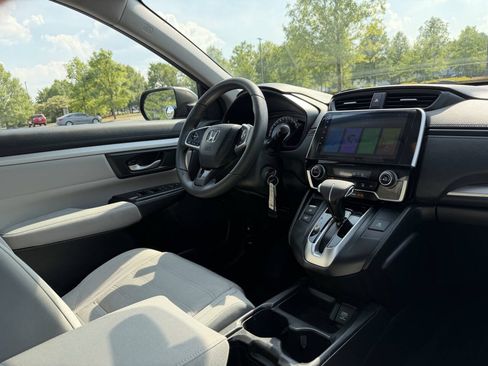 Used 2017 Honda CR-V LX image 19