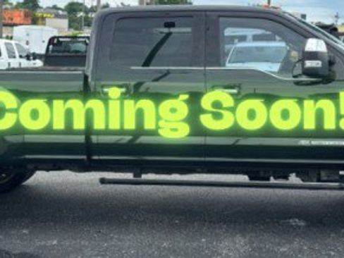 Used 2017 Ford F350 Platinum w/ Platinum Ultimate Package AWD/4WD image 3