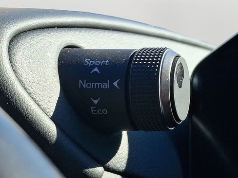 Used 2023 Lexus ES 250 w/ Premium Package image 26