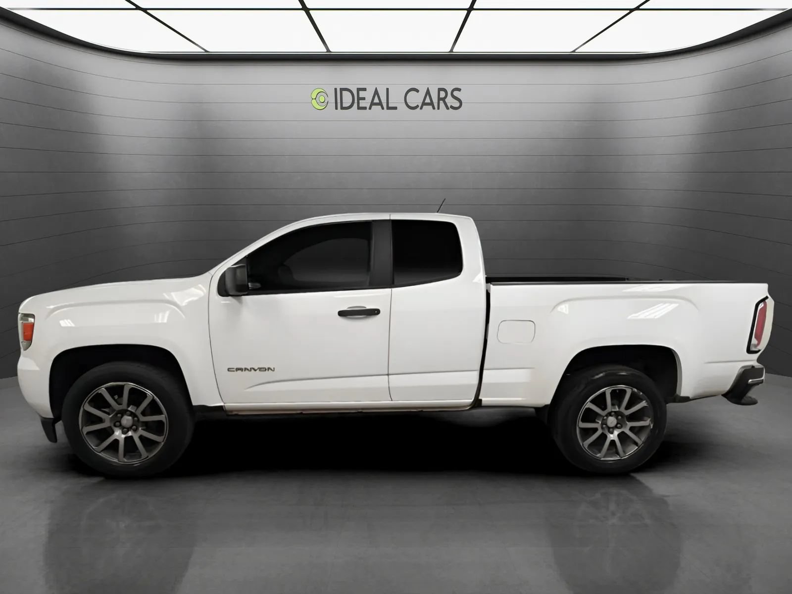 Used 2018 GMC Canyon W/T RWD image 8