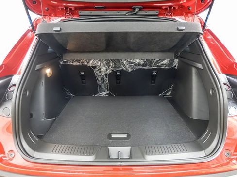 New 2026 Chevrolet Trax RS w/ Driver Confidence Package image 8