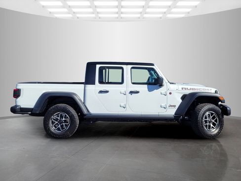 New 2025 Jeep Gladiator Rubicon w/ Convenience Group image 3
