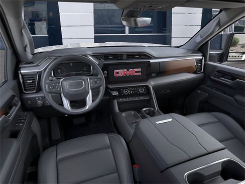 New 2026 GMC Sierra 3500 Denali w/ Denali Reserve Package image 15