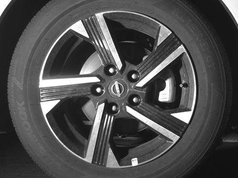 Used 2025 Nissan Sentra SV FWD image 13