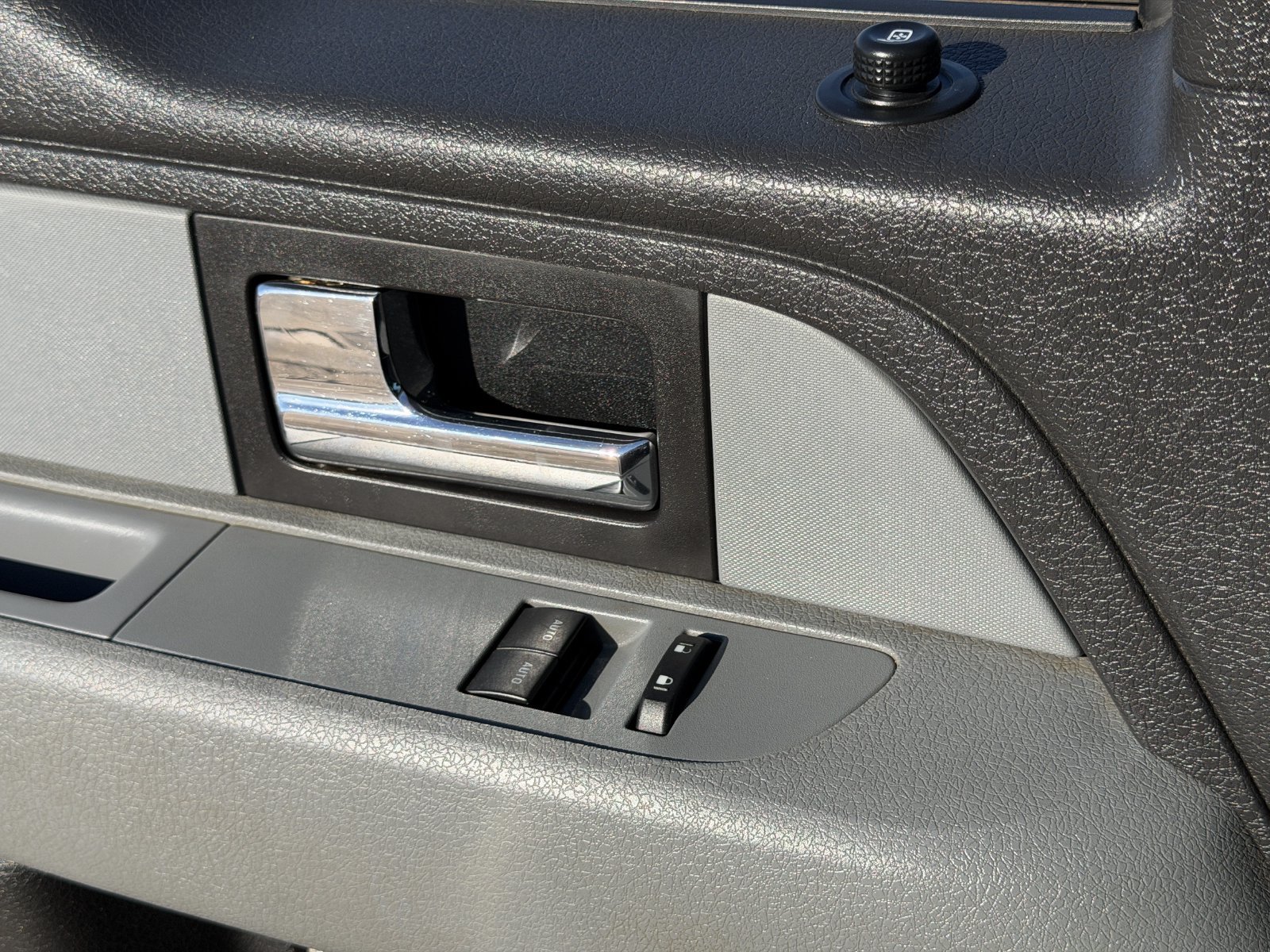 Used 2014 Ford F150 XL w/ Equipment Group 101A Mid RWD image 23