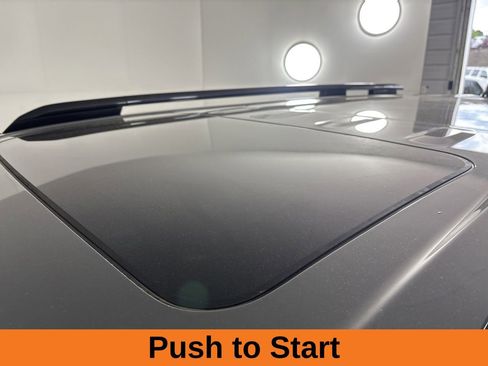 Used 2025 Hyundai Santa Fe Limited FWD image 9