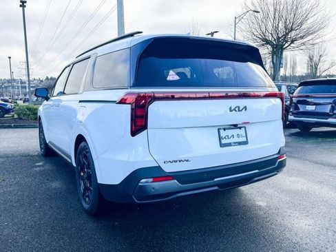 New 2026 Kia Carnival SX w/ SX Dark Edition Package image 8